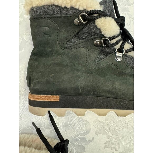Sorel Size 9 Sneakchic Alpine Holiday Shearling Waterproof Cold Weather‎ Boots - Picture 14 of 16